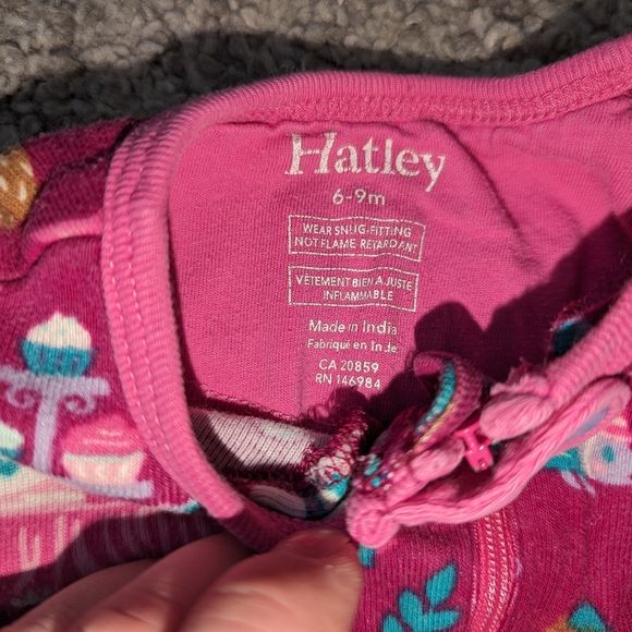 2/$18. Hatley girls sleeper. Excellent condition. 6-9 months - Picture 3 of 3
